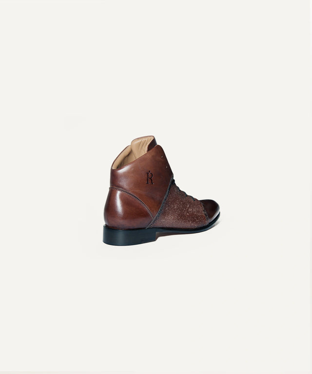 Elegant Italian made mens dress shoe by The Rafter Club in brown leather with textured detail